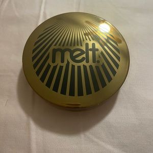 Melt bronzer